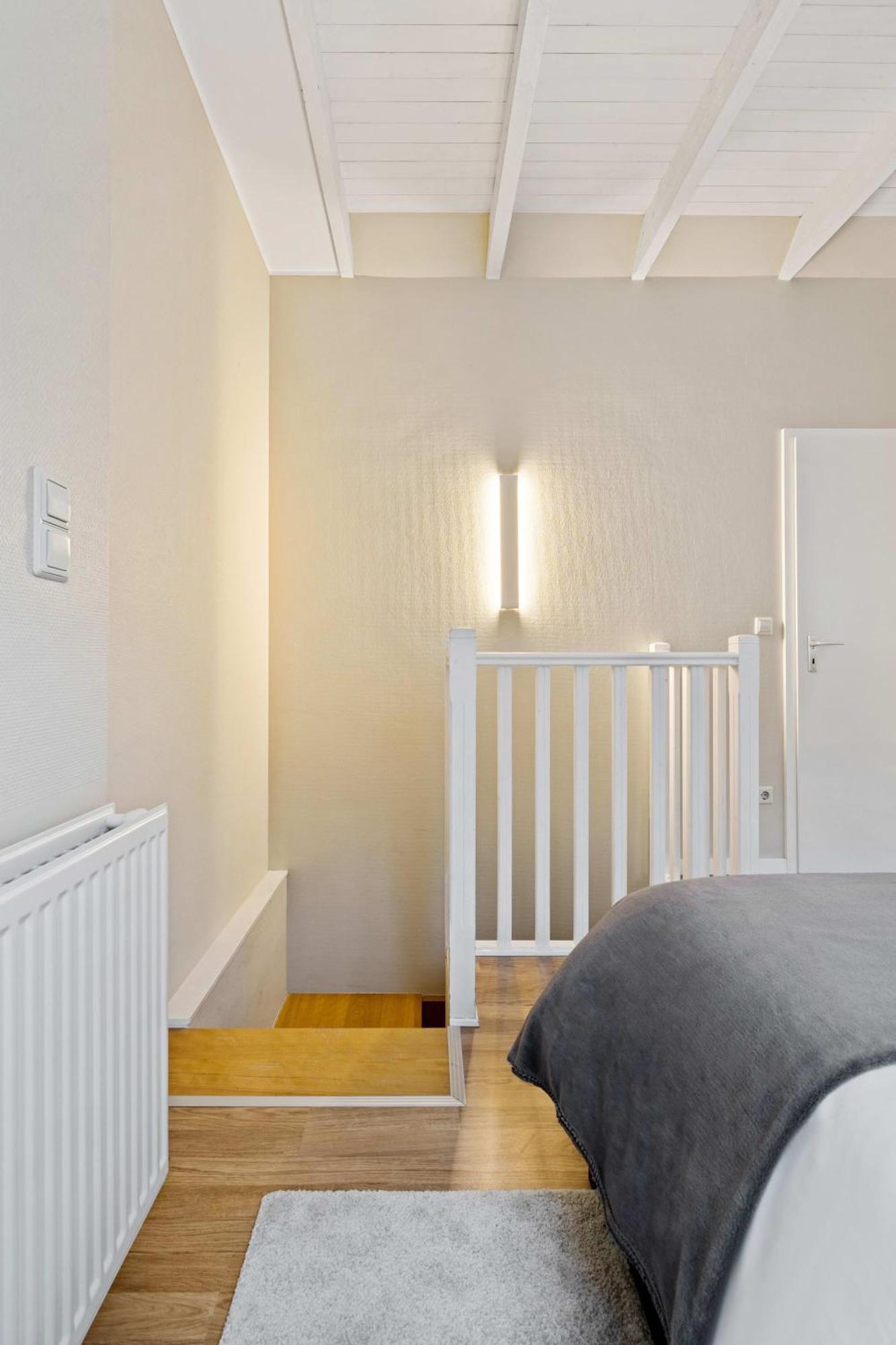 Appartement Chic 2br In With Free Parking