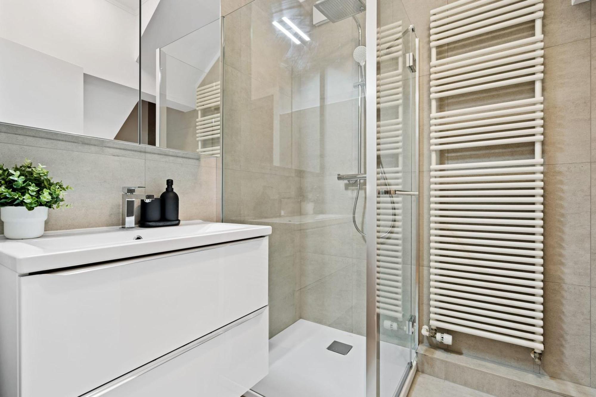 Chic 2br In With Free Parking * Luxemburg